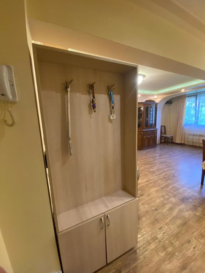 Apartment In Centre Evn Ереван Екстериор снимка